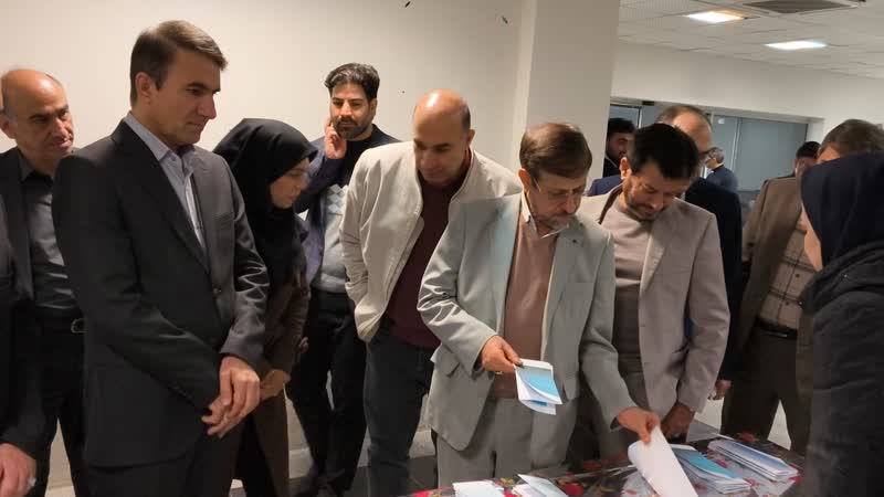 گزارش تصویری برگزاری همایش تخصصی روانشناسی در دانشگاه آزاد رودهن گزارش تصویری برگزاری همایش تخصصی روانشناسی در دانشگاه آزاد رودهن