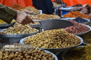 یلدا زیر فشار گرانی؛ بازار کردستان میان رکود خرید و تشدید نظارت‌ها