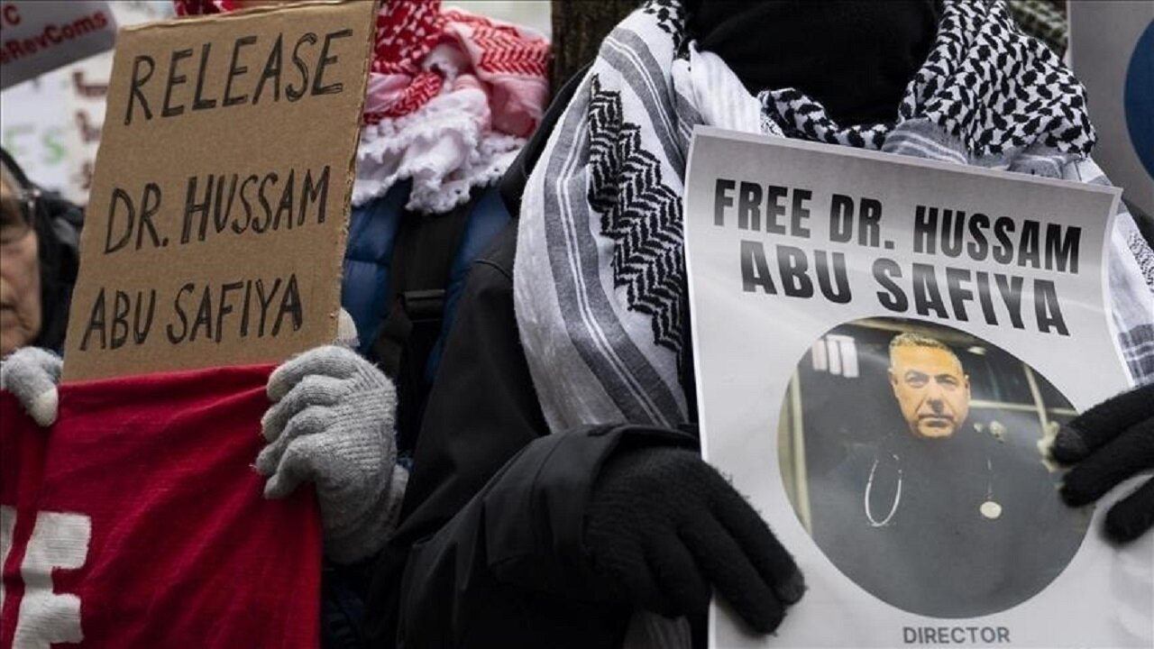 یک سال بی‌خبری از پزشکی که به جرم انسانیت بازداشت شد