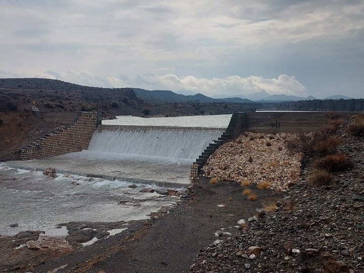 ۲۲۰سازه آبخیزداری در رودان آبگیری شد