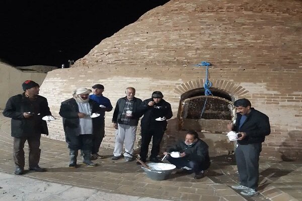 آبگیری آب انبارهای شهر سرایان