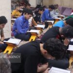 اعتکاف دانش آموزان شهر شوقان