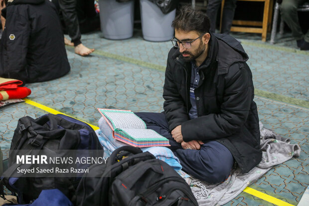 اعتکاف«لنگرگاه هویت» برای نسل جدید؛ بازآفرینی معنویت در مساجد کرمانشاه