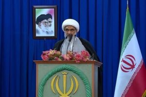 امام جمعه بوشهر: آمریکا دنبال چپاول منابع نفت، گاز و ثروت‌های ملی است