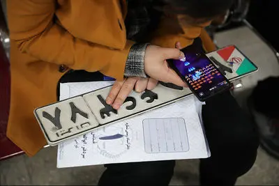 بخشنامه فروش جدید ایران خودرو منتشر شد؛ مهلت ثبتنام تا ۱۷ دی ۱۴۰۴+ جدول خرید و فروش خودرو قفل شد؟/ شرط تازه پلیس راهور را بخوانید