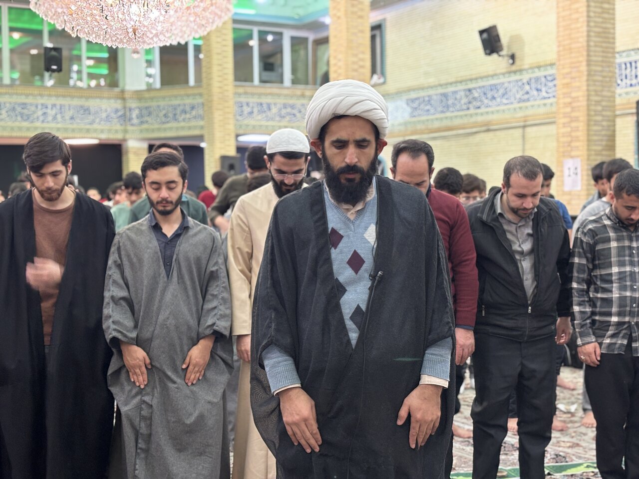 جلوه‌های همدلی و تربیت دینی در اعتکاف دانش‌آموزی شهرستان بناب