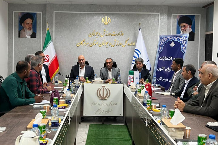 خادمی نسب: هرمزگان قطب بالقوه میزبانی ترای‌اتلون کشور است