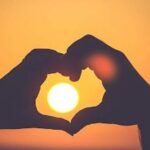 رابطه فقط عشق نیست عشق معمولاً آغاز رابطه است