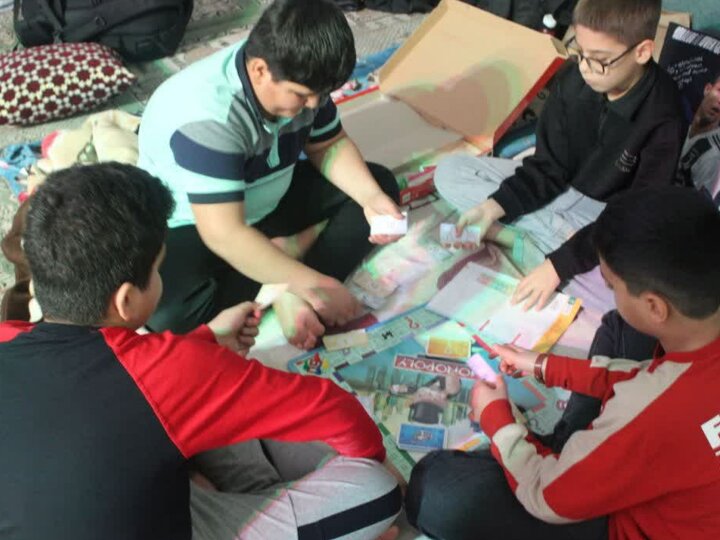 روایت اعتکاف؛ نسل تمدن‌ساز سلیمانی در مسجد امام حسین(ع) یزد معتکف شدند