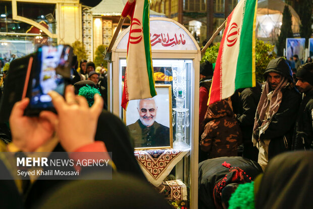 زائران خارجی مرقد شهید سلیمانی چه می گویند؟