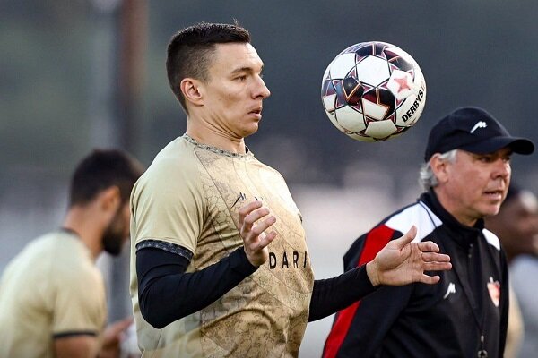 سرگیف در تمرین شاداب پرسپولیس شرکت کرد