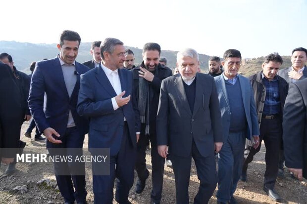 شاهرخی: فرصت‌های توسعه گردشگری در لرستان فراهم شده است