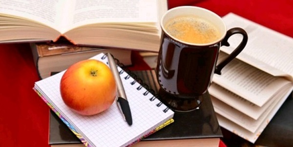 غذاهایی که دانشجویان و دانش آموزان در زمان امتحان باید بخورند