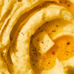 فوت وفن تهیه پوره سیب زمینی خوشمزه و مجلسی با ترفندهای حرفه‌ای