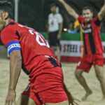 فولاد هرمزگان گلساپوش را در پنالتی‌ها شکست داد