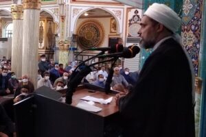 ماموستا مرادی: نیکی حقیقی در ایمان، عمل صالح و مقاومت در برابر ظلم است