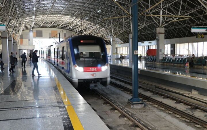 مترو و اتوبوس های بی آر تی چهارشنبه ۱۷ دی ماه رایگان شد