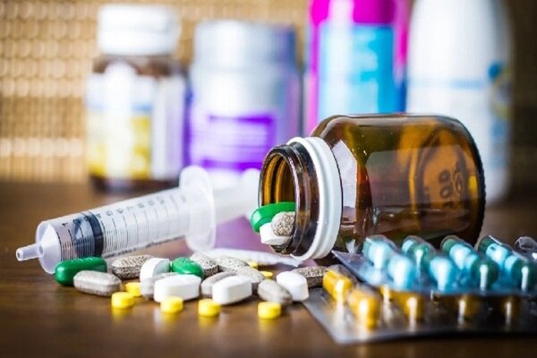 مردم فریب تبلیغات مجازی را نخورند؛ خطر خرید داروهای ناسالم