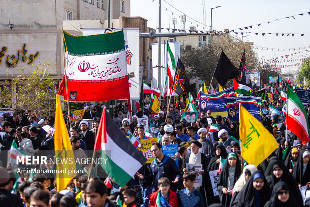 مردم قم بیعت خود با رهبر معظم انقلاب را تجدید می‌کنند
