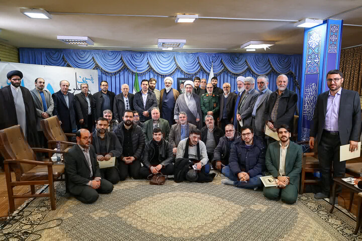 مطهری‌اصل: شعر علوی تجلی محبت خالص به امیرالمؤمنین(ع) است