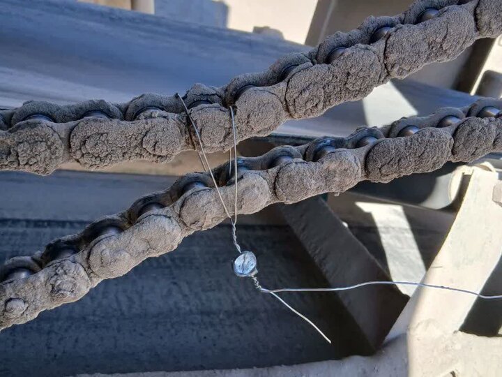 موسوی: واحد تولید آسفالت آلاینده در اردکان با حکم قضایی پلمب شد