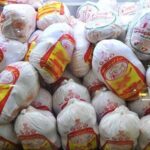 میرزاد: ۲۴۰ تن مرغ منجمد در بازار ایلام توزیع شد