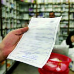 نسخه‌پیچی در روزهای بی‌پولی داروخانه‌ها