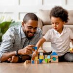 هشدار یک روان‌شناس: والدین پرتوقع و ایده‌آل‌گرا کودکانی پرورش می‌دهند که هرگز از خود راضی نیستند