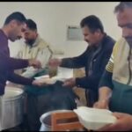پخت و توزیع ۵۰۰ پرس غذای گرم ویژه میلاد امام علی(ع) در روستای کروندان