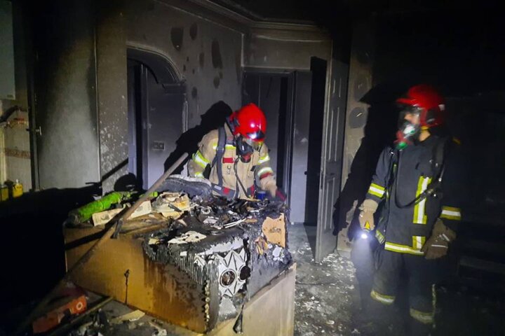 آتش‌سوزی یک ساختمان مسکونی در مشهد با یک مصدوم