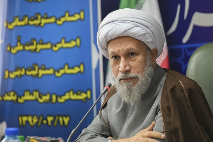 آیت الله دژکام:«مسجد» کارآمدتر از ساختارهای اداری در حل مسائل مردم است