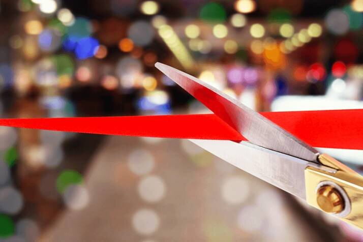 احمدی: افتتاح طرح‌های دهه فجر منجر به اشتغال ۱۵۲۰ نفر در زرندیه شد