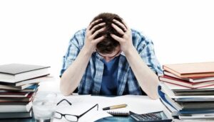 استرس و اضطراب امتحان را مدیریت کنید/ اینفوگرافیک