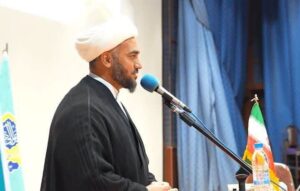 امام جمعه بم: دشمن با سه سلاح تحریف، تهدید و تخریب به میدان آمده است