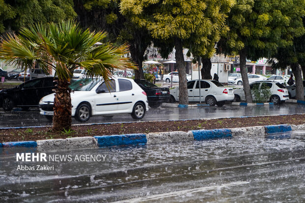 بارش شدید باران همراه با تگرگ در جنوب سیستان و بلوچستان