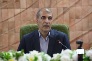 بالایی: هنر باید مفاهیم انقلاب را ماندگار کند