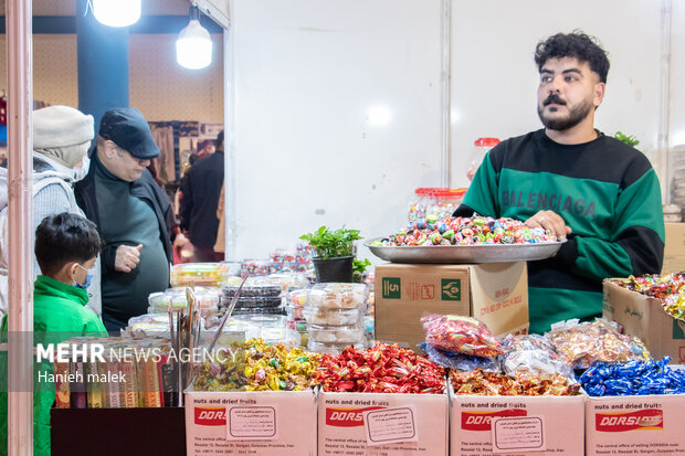 برپایی ۴۰ غرفه عرضه مستقیم کالا در مهران  