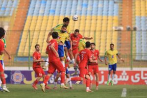 بعثت کرمانشاه مقابل صنعت نفت آبادان شکست خورد