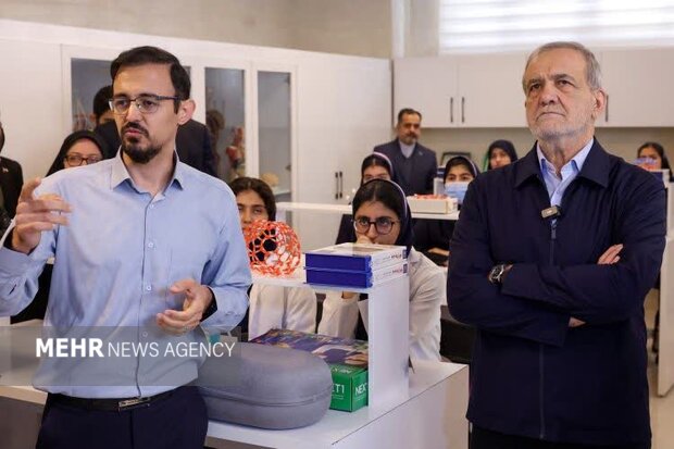 بهارلو: بازدید رئیس‌جمهور نشان توجه جدی دولت به آموزش فناورمحور است
