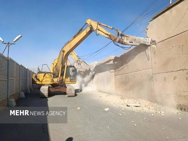 تخریب دیوارهای زندان رجایی شهر ۴۸ ساعت پس از دستور محسنی اژه‌ای