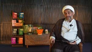 تفسیر آیه ۴۵ سوره مبارکه بقره به زبان لکی