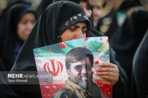 تقدیر از خانواده شهدا و بسیجیان یک تکلیف فرهنگی است