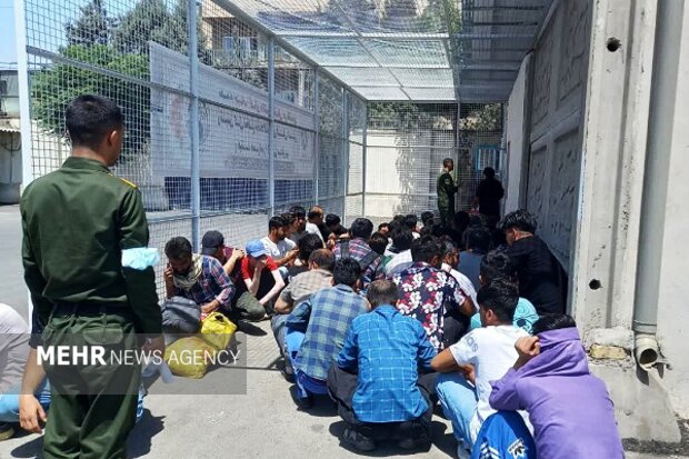 جمع آوری ۱۲۶ نفر از اتباع بیگانه غیرمجاز در زابل