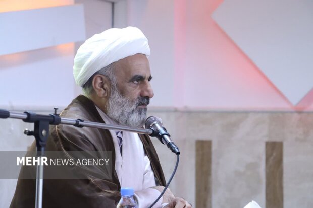 حجت‌الاسلام محمدی: پیشکسوتان انقلاب ستون امنیت و ثبات کشور هستند