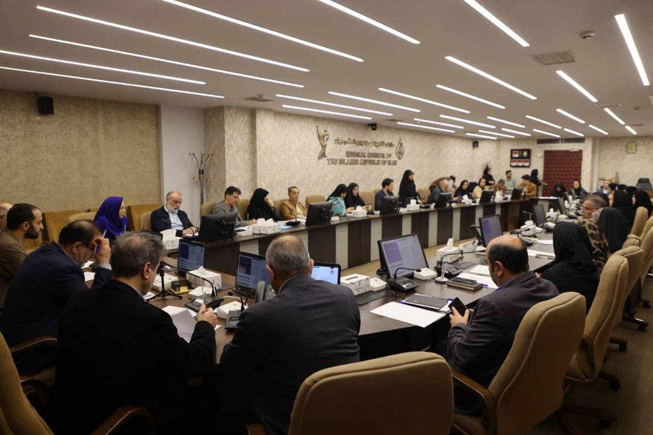 حضور رئیسکل سازمان نظام پزشکی در کارگروه تخصصی هماهنگی نظارت بر سقط جنین استان تهران حضور رئیسکل سازمان نظام پزشکی در کارگروه تخصصی هماهنگی نظارت بر سقط جنین استان تهران
