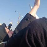 داشت برایش خواهری می‌کرد