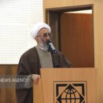 دانشگاه در خط مقدم دفاع از انقلاب ایستاده است