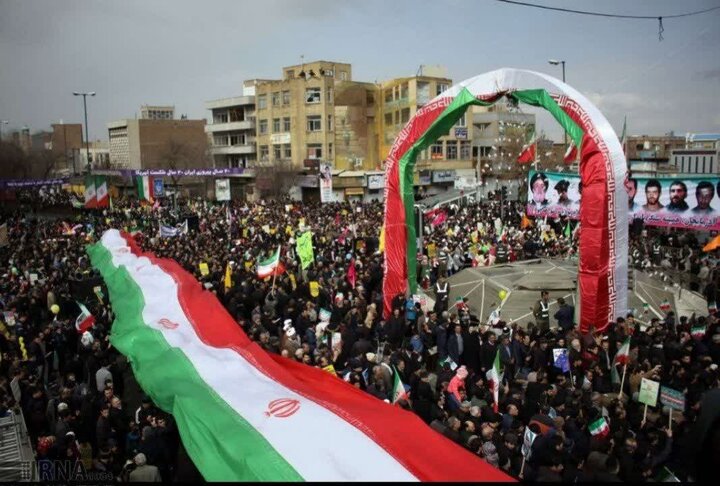 دعوت سپاه فجر فارس از مردم برای نمایش اقتدار ملی در یوم‌الله ۲۲ بهمن