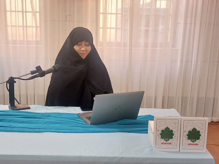 رجب: فعالیت های هیئتی بهترین میدان برای ارتقای معنوی بانوان است