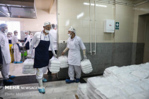 روشن سرشت: ۱۵۰ آشپزخانه مهدوی در استان زنجان فعالیت می کند